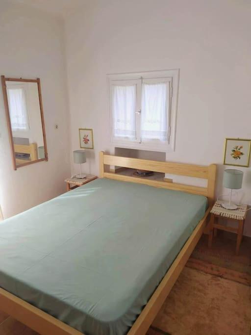 Beautiful Cottage Over-Viewing Samos Bay. Samos Town Esterno foto